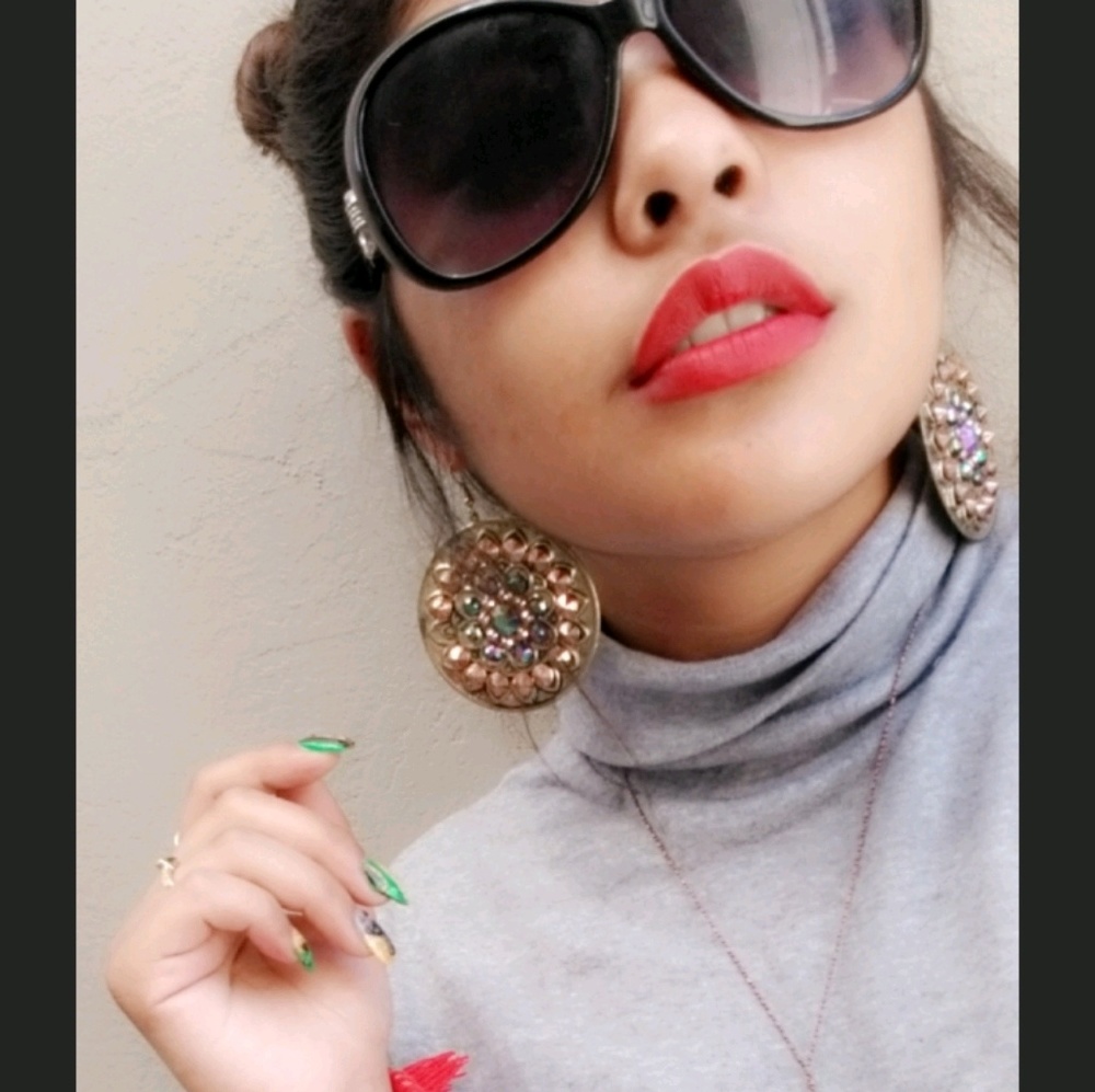 Meet your Posher, Kim